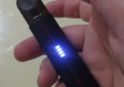 悦刻五代怎么看有没有充电