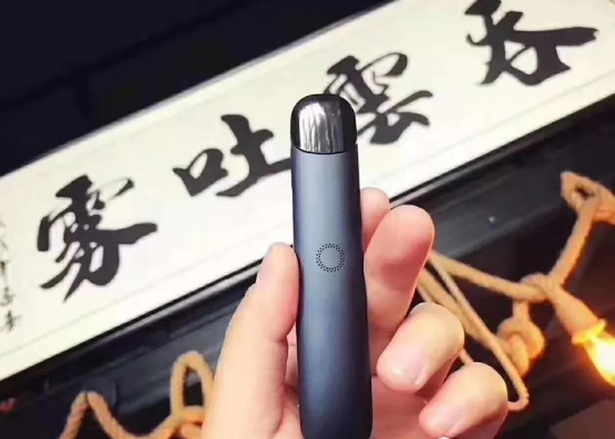 在线购买电子雾化器时，应该注意哪些方面的选择和比较？