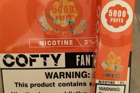 飞雾电子烟充电指示灯闪烁怎么回事，wuuz闪雾电子烟充电